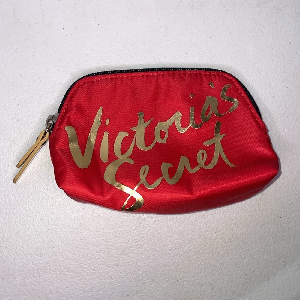 VICTORIA'S SECRET MAKEUP BAG VS Mini Makeup Bag Purse size Makeup Bag 👛Red Gold - Picture 4 of 11